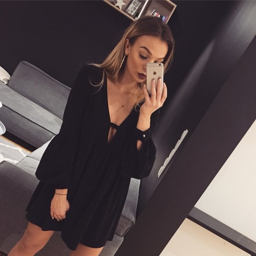 Sukienka mini bodycon z długim rękawem 