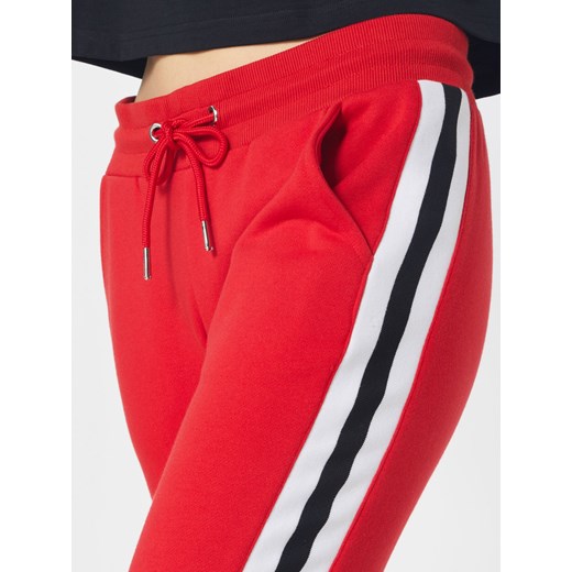Spodnie sportowe czerwone Urban Classics z dresu 