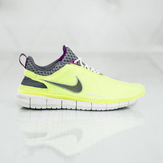 Buty sportowe damskie Nike do biegania wiązane wiosenne bez wzorów 