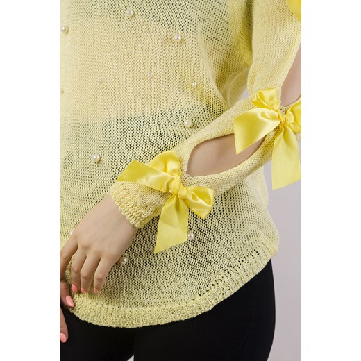 Sweter damski Olika żółty z okrągłym dekoltem 