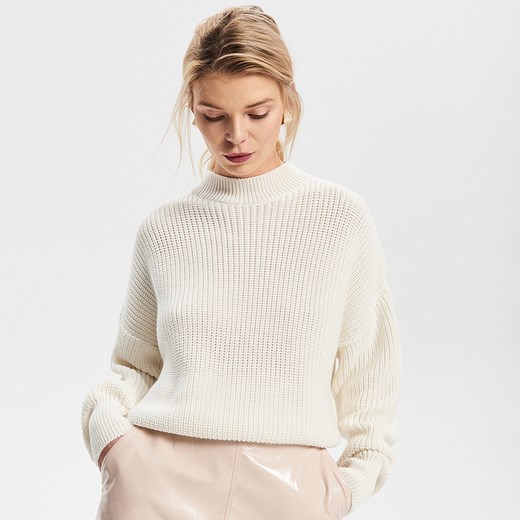 Reserved - Sweter z regularnym splotem - Biały  Reserved L 