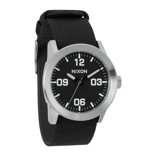 Zegarek czarny NIXON analogowy 