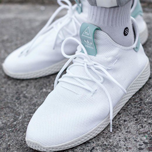 Buty sportowe męskie Adidas pharrell williams białe sznurowane na wiosnę