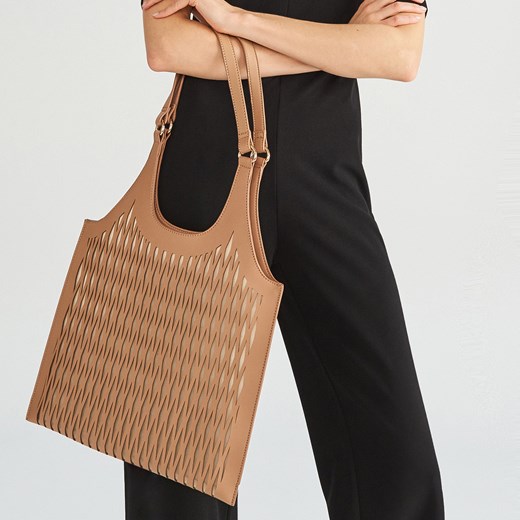 Shopper bag Reserved zdobiona na ramię wakacyjna bez dodatków duża 
