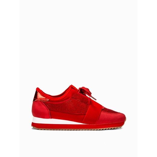 Czerwone buty sportowe z diamencikami LR173