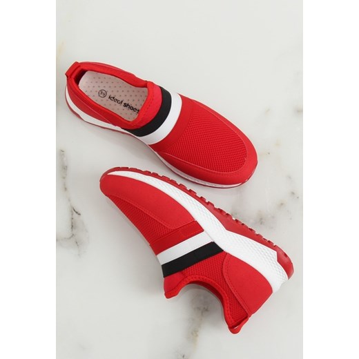 Buty sportowe damskie sneakersy czerwone płaskie tkaninowe bez zapięcia bez wzorów 