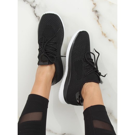 Buty sportowe damskie sneakersy czarne płaskie wiązane 