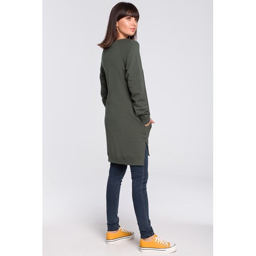 CM4115 Bluza - tunika z rozcięciami po bokach i ściągaczem na dole - militarno-zielona  Cudmoda 44 (XXL) 