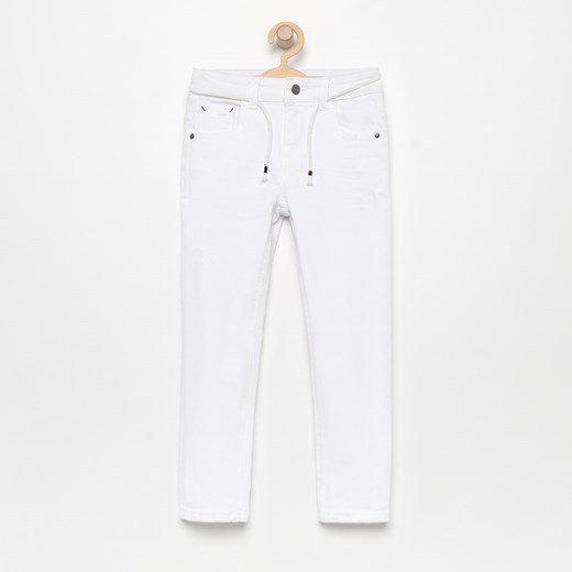 Reserved - Białe jeansy ze sznurkiem w pasie slim fit - Biały Reserved  122 