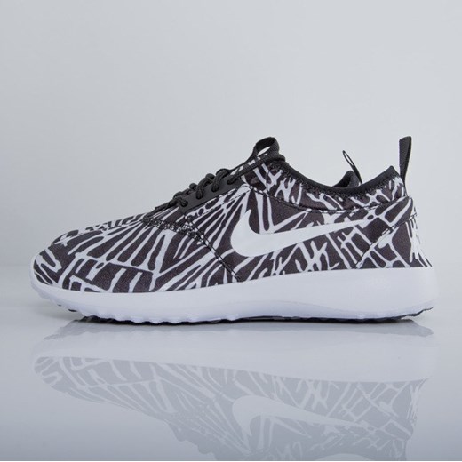 Buty sportowe damskie Nike sneakersy sznurowane wiosenne w geometryczny wzór na płaskiej podeszwie 