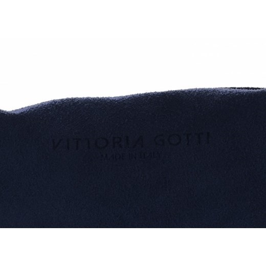 Vittoria Gotti Uniwersalne i Pojemne Torebki Skórzane Listonoszki na każdą okazję Granatowe (kolory)