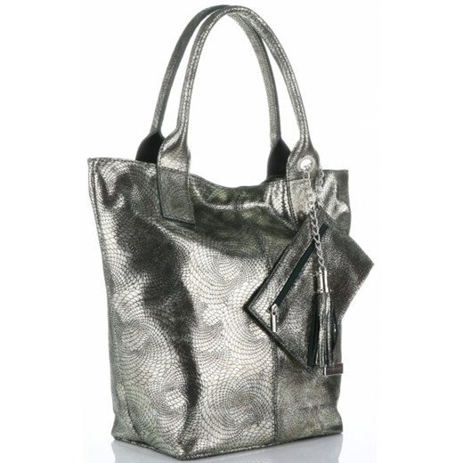 Shopper bag Vittoria Gotti lakierowana z frędzlami 