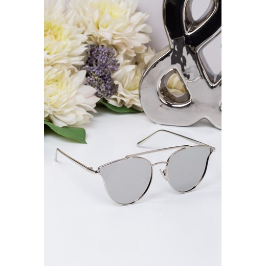 Okulary przeciwsłoneczne ze srebrnym odbiciem
