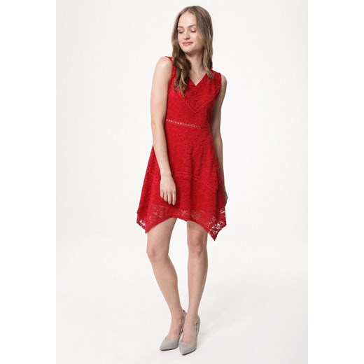 Sukienka Born2be czerwona bez rękawów midi asymetryczna 
