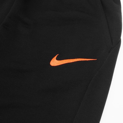Spodnie chłopięce Nike gładkie 