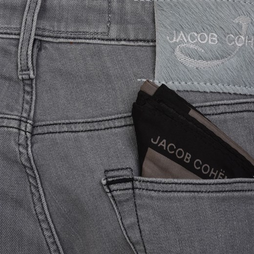 Spodnie JACOB COHEN Badge Classic Jeans
