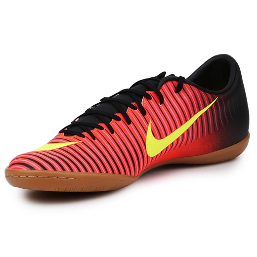 Buty sportowe męskie Nike wiązane czerwone 