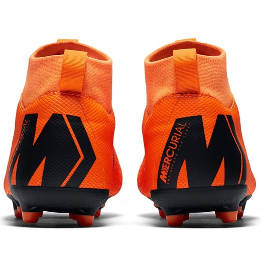 Buty sportowe dziecięce Nike Football wiązane 