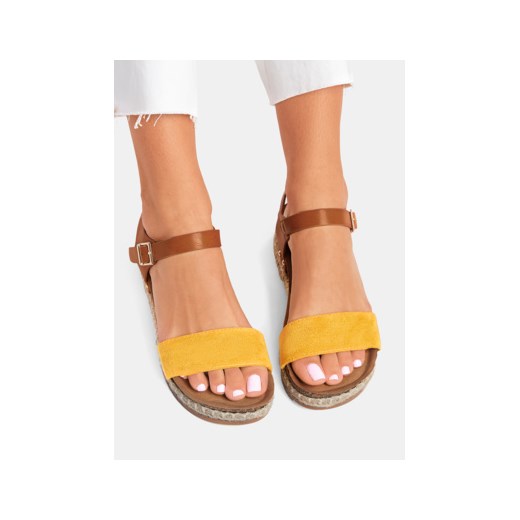 DeeZee sandały damskie z klamrą eleganckie na obcasie na lato żółte 