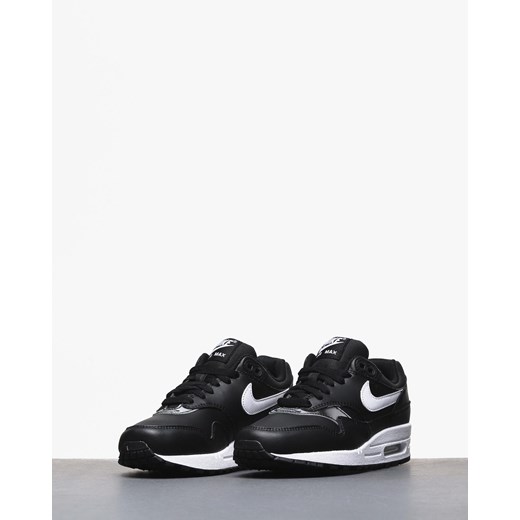 Buty sportowe damskie Nike do biegania czarne na koturnie bez wzorów sznurowane 