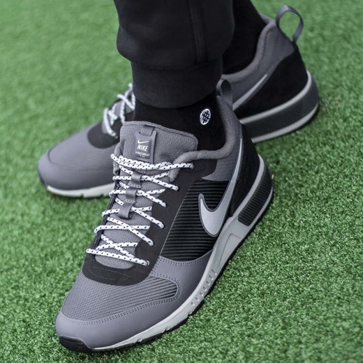 Buty sportowe męskie Nike nightgazer na wiosnę wiązane 