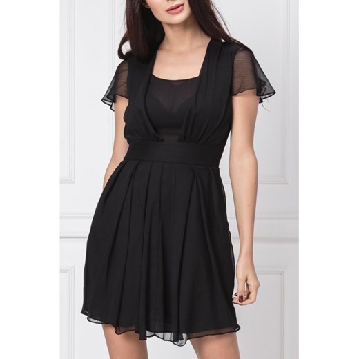 Sukienka czarna Emporio Armani mini na sylwestra z krótkimi rękawami rozkloszowana 