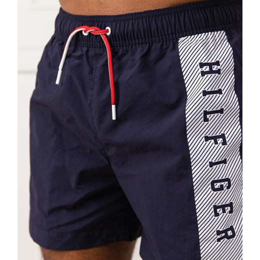 Tommy Hilfiger Szorty kąpielowe MEDIUM DRAWSTRING | Regular Fit