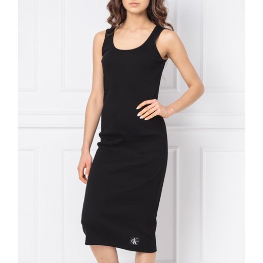 Sukienka Calvin Klein z okrągłym dekoltem czarna midi prosta bez rękawów 