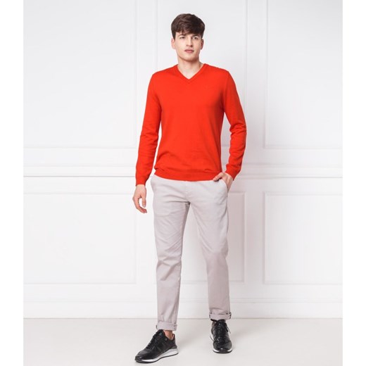 Czerwony sweter męski Joop! Collection w serek casualowy 