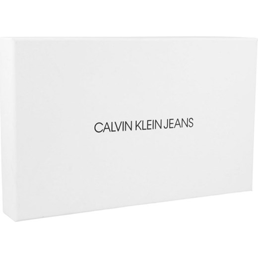 Calvin Klein portfel damski bez wzorów elegancki 