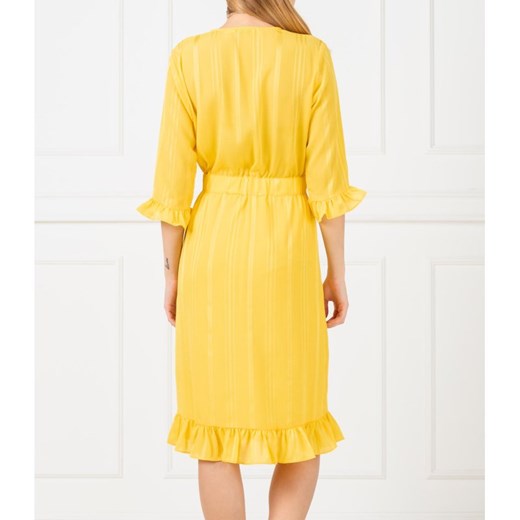 Sukienka NA-KD midi żółta z długim rękawem 
