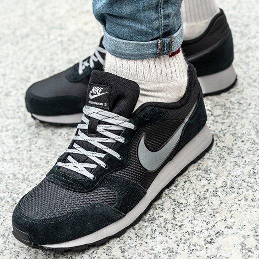 Buty sportowe męskie Nike ze skóry na wiosnę sznurowane 