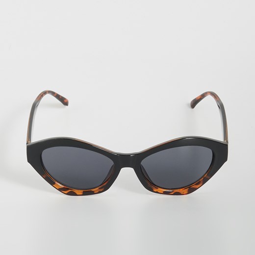 Sinsay - Okulary przeciwsłoneczne cat eye - Czarny Sinsay  One Size 