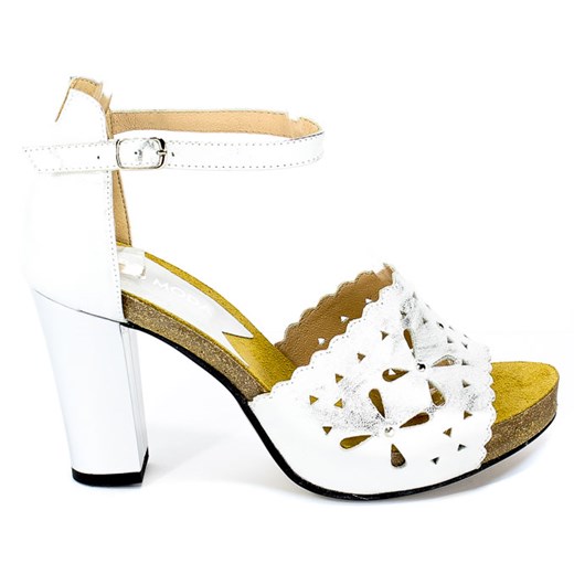 Sandały damskie Euro Moda na obcasie eleganckie białe z klamrą 