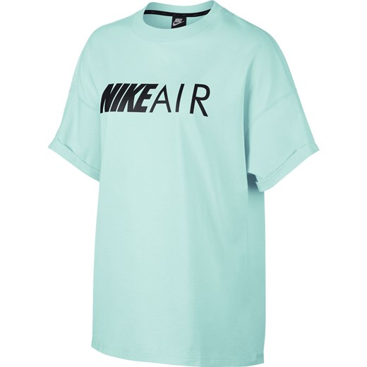 Bluzka sportowa Nike na lato 
