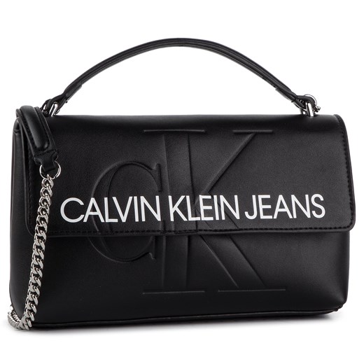 Listonoszka Calvin Klein mała bez dodatków na ramię 