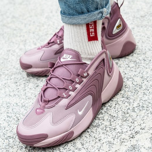 Buty sportowe damskie różowe Nike koszykarskie zoom na płaskiej podeszwie sznurowane gładkie 