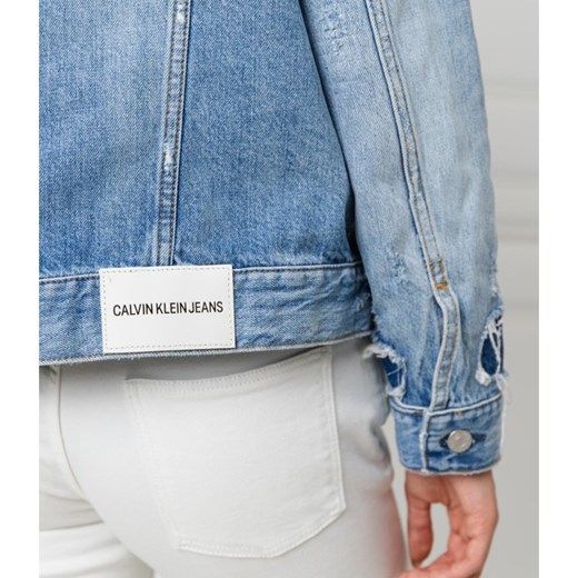 Niebieska kurtka damska Calvin Klein casualowa krótka 