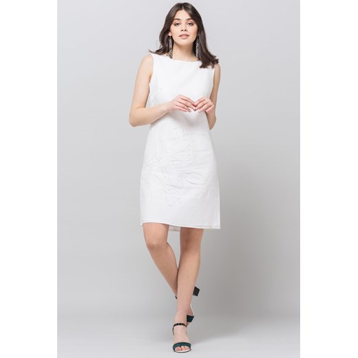 Biała sukienka Monnari z okrągłym dekoltem bez rękawów 