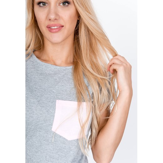 T-shirt z różową kieszonka  Zoio M okazja zoio.pl 