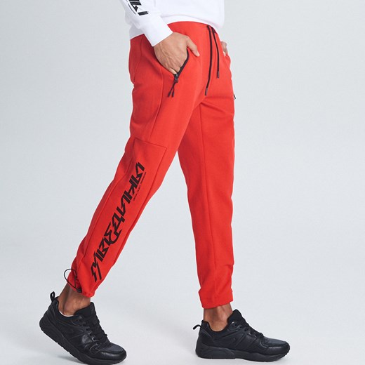 Cropp - Spodnie dresowe z ociepleniem - Czerwony  Cropp XS 