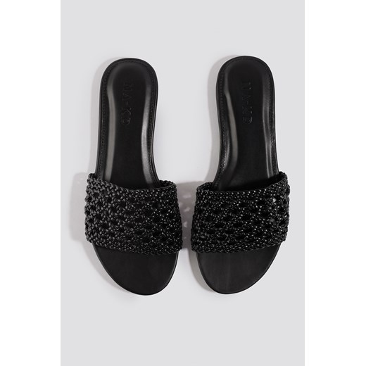 Klapki damskie NA-KD Shoes sznurowane czarne płaskie casualowe 