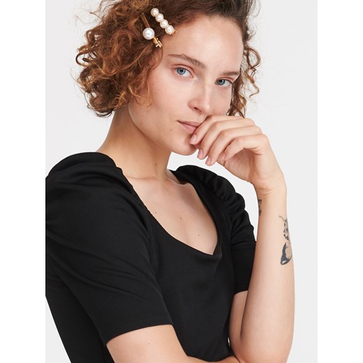Bluzka damska Reserved z krótkimi rękawami casualowa czarna jesienna 