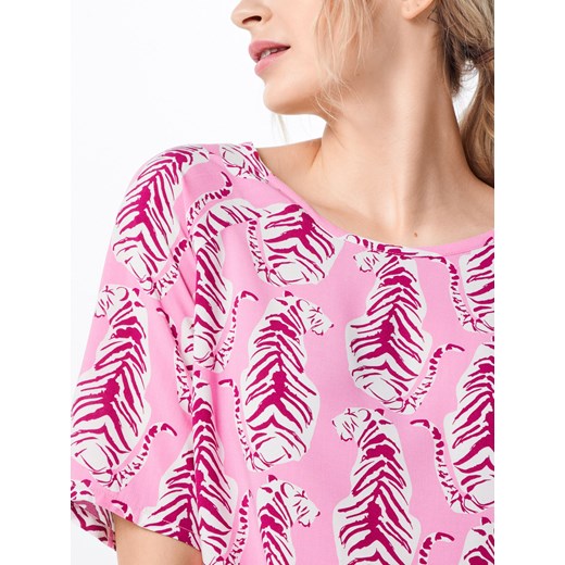 Bluzka damska Lieblingsstück w abstrakcyjnym wzorze różowa z okrągłym dekoltem casualowa 