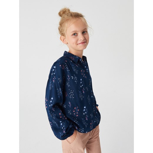 Bluzka dziewczęca Reserved w abstrakcyjnym wzorze z długim rękawem 