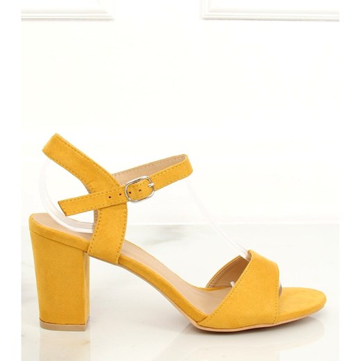 Żółte sandały damskie Butymodne na wysokim obcasie z klamrą na eleganckie bez wzorów 