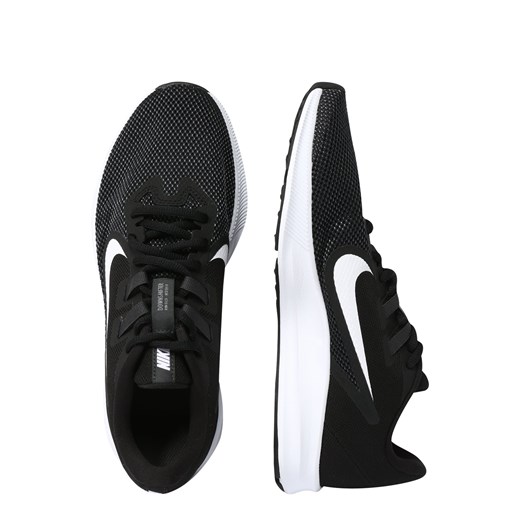 Buty sportowe damskie czarne Nike dla biegaczy płaskie na wiosnę 