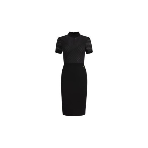 Sukienka Armani z golfem czarna z krótkimi rękawami midi dopasowana 