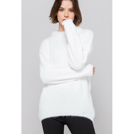Sweter damski Monnari z okrągłym dekoltem biały 