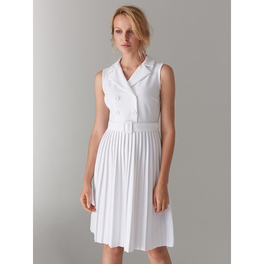 Mohito - Plisowana sukienka z paskiem - Biały Mohito  XXS 